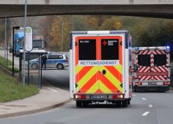 Am Lenkrad In Not Lkw Fahrer In Jena Verunglueckt 10